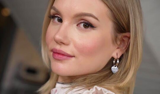 Секс с Милкой Оникс в рот и жопу - залог крепких любовных отношений... Секс с Милкой Оникс в рот и жопу - залог крепких любовных отношений...