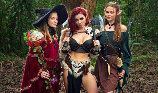 К кому-то приходит белочка, а к нам D&D порно версия. Воспроизведение видео в сети. К кому-то приходит белочка, а к нам D&D порно версия. Воспроизведение видео в сети.