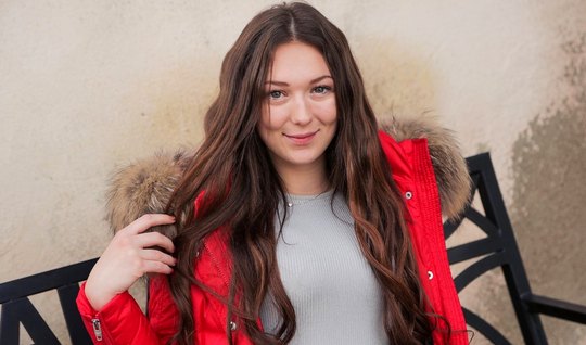 Я жду парня, но согласна пройти ваш порно кастинг Я жду парня, но согласна пройти ваш порно кастинг