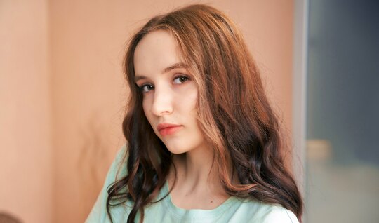 Хотела уйти от друга, но тот чудесно трахается... Хотела уйти от друга, но тот чудесно трахается...