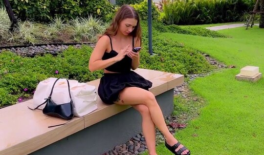 Переночевала у парня голышом да так и втянулась...