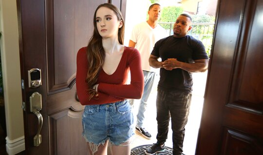 Жесткий групповой секс с черными друзьями весьма зашел Хэйзел Мур Жесткий групповой секс с черными друзьями весьма зашел Хэйзел Мур