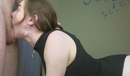 Горловой минет не прихоть, а очень даже неплохая вещь... Горловой минет не прихоть, а очень даже неплохая вещь...